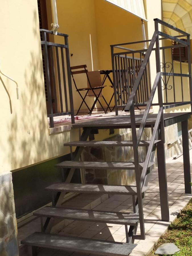 Magnolia House Apartment Scanzano Jonico Exterior photo
